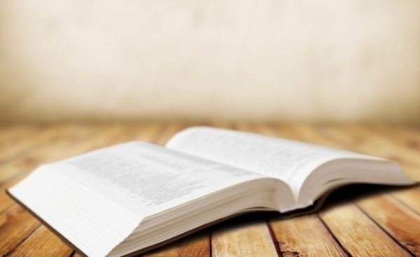Proclaiming the Word: Telling Bible stories to young children